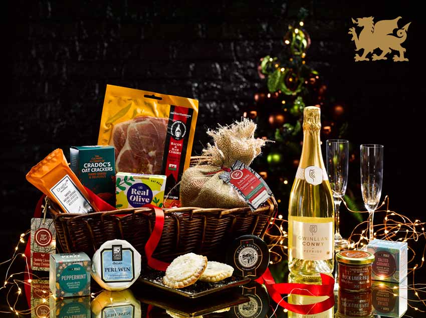 Fantastic Welsh Food and Drink Hampers for Christmas at Blas ar Fwyd - one week left to order!