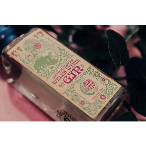 50214501 - Welsh Witch Ostara Gin, 40% 50cl.jpg
