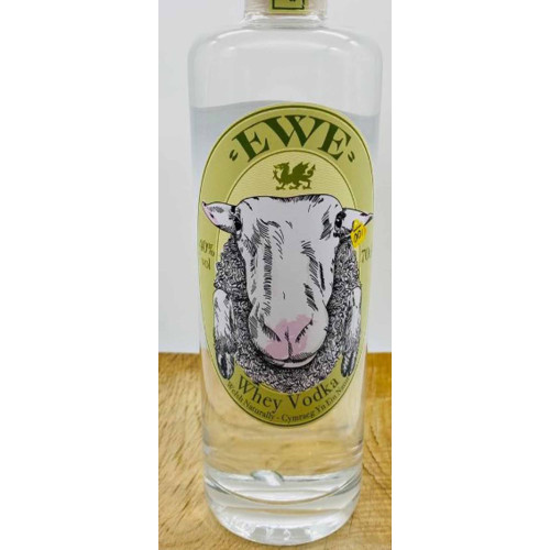50503001 - Ewenique, Ewe Whey Vodka 40%, 70cl.jpg