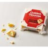 D0124901 - Golden Hooves Mature Cheddar 200g.jpg