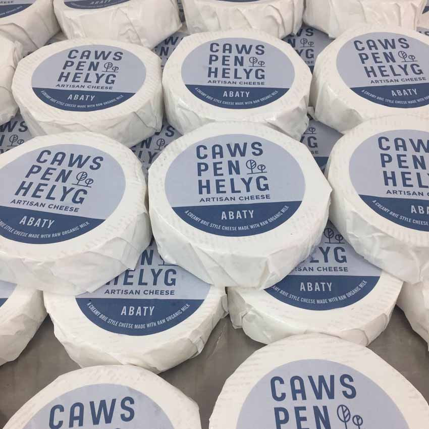 Blas ar Fwyd Website - Caws Penhelyg, Abaty Small Truckle ...