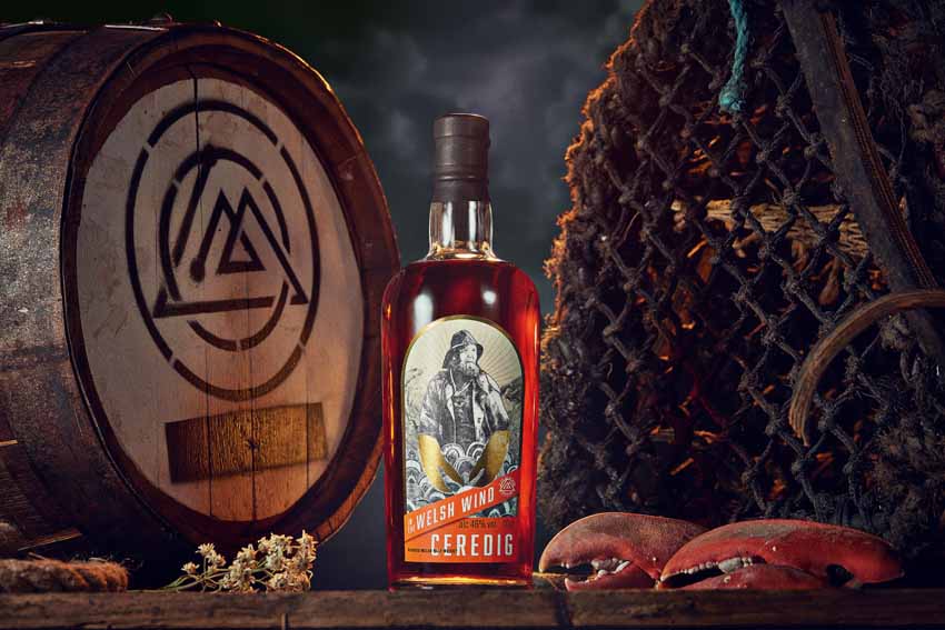 In The Welsh Winds Ceredig Blended Welsh Whisky