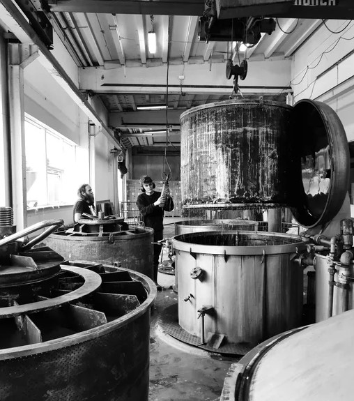 Black Tar Brewing Co in brewery