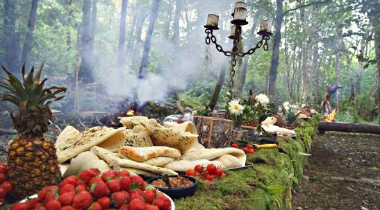 Blas ar Fwyd Outside Catering Forest Banquet