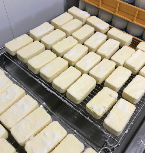 Brookes Wye Valley Dairy making Fedw