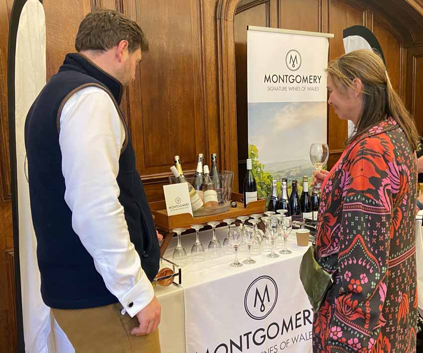 Montgomery Vineyard stand